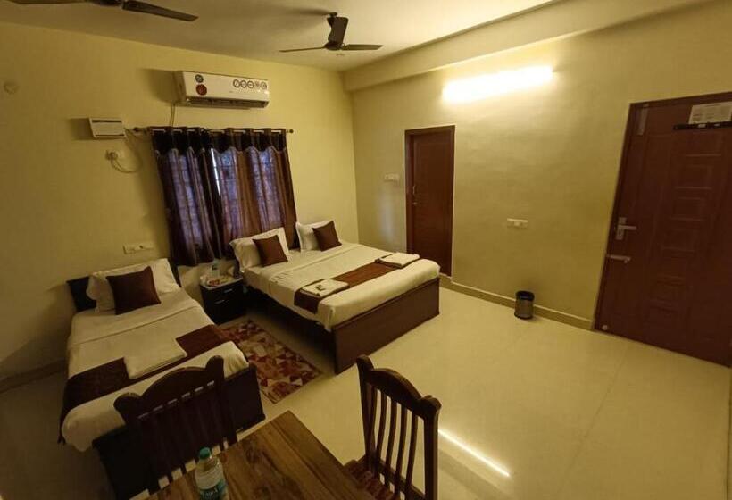 هتل Bluesky Ramapuram