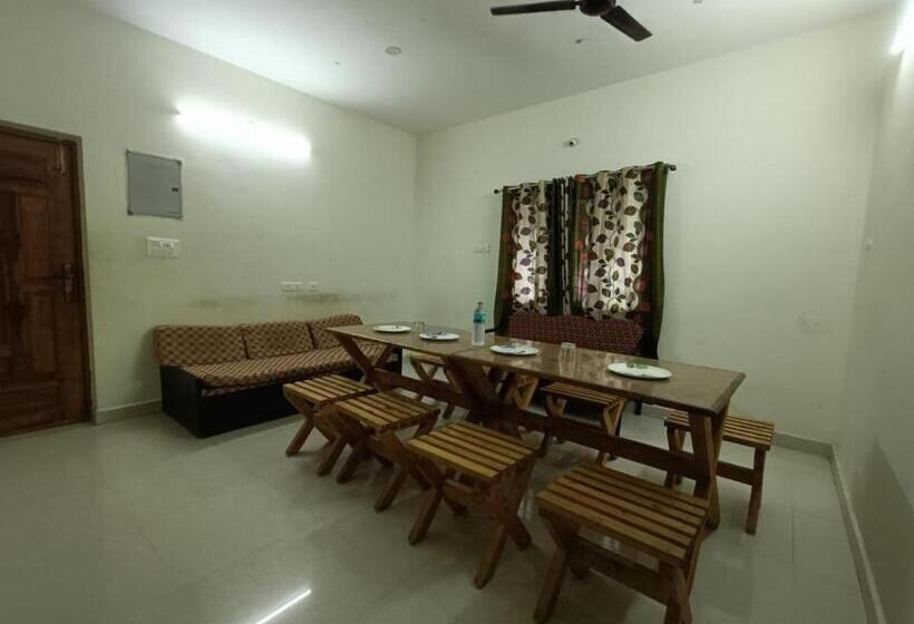 هتل Bluesky Ramapuram