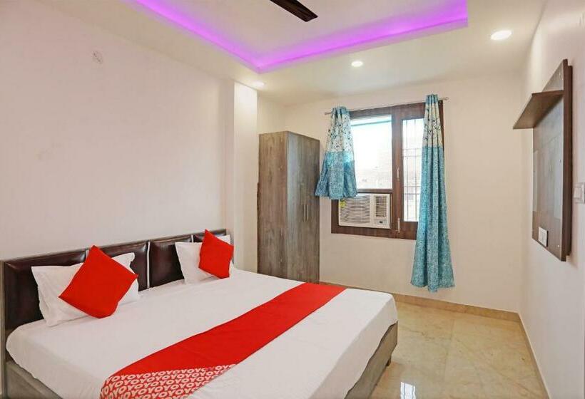 فندق Oyo Flagship Royal Residency