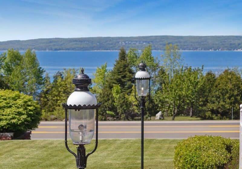 هاستل Perfect Lake View Single King Private Fireplace