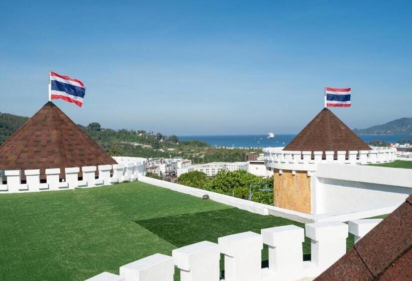 هتل Castle Patong Amazing Private Pool Villa In Great Location Of Patong