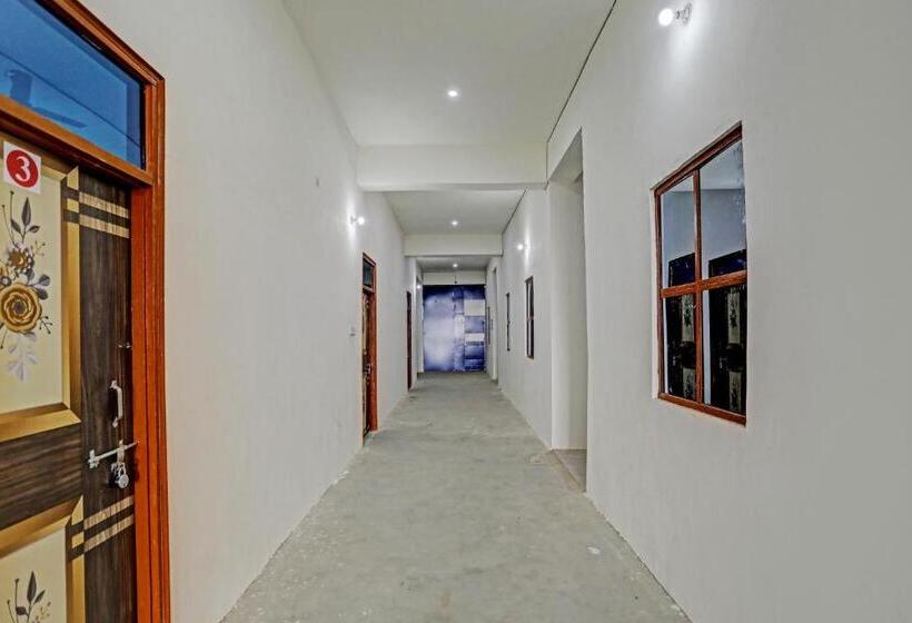 فندق Oyo Flagship 81496 Goldy Palace