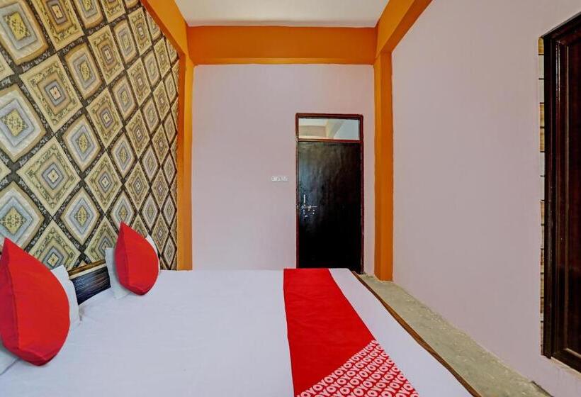 فندق Oyo Flagship 81496 Goldy Palace