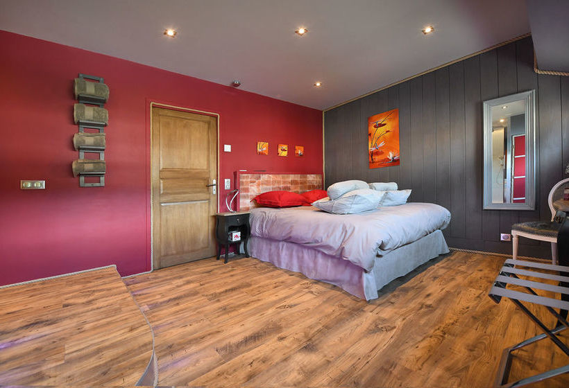 تختخواب و صبحانه Péniche Tic Et Tac