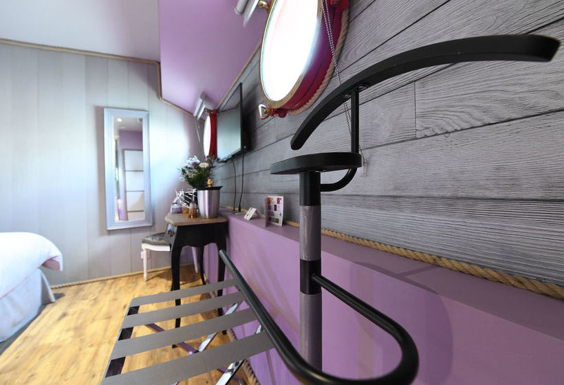 تختخواب و صبحانه Péniche Tic Et Tac