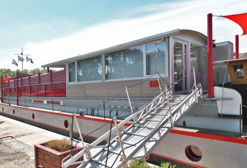 تختخواب و صبحانه Péniche Tic Et Tac