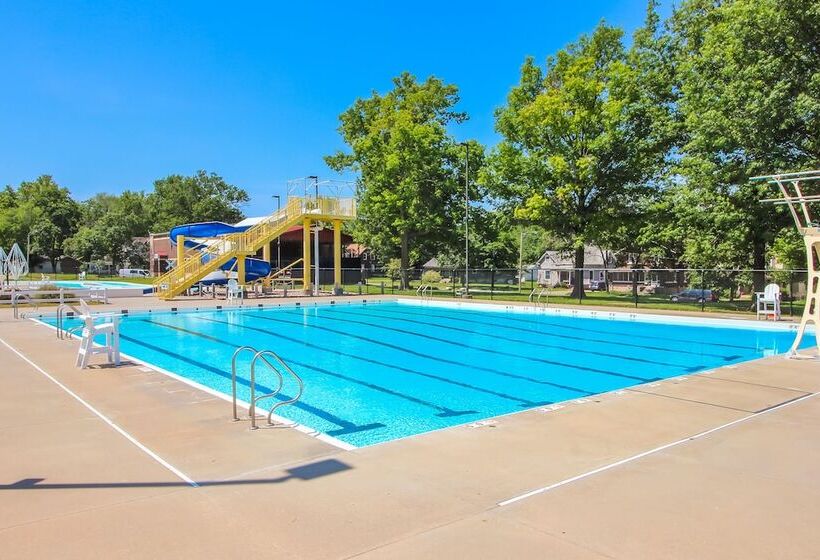 Central Chanute Historic Home W/ Porch!