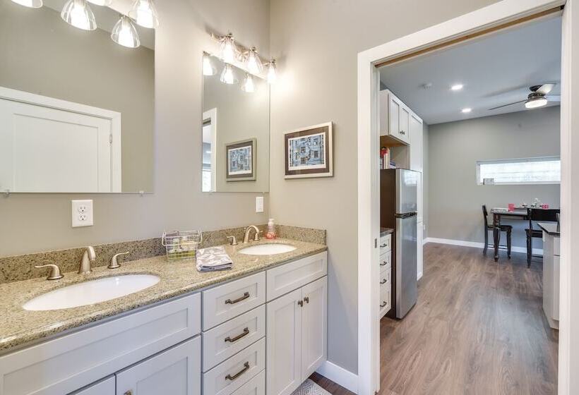 Cozy Cornucopia Retreat W/ Fire Pit & Grill!