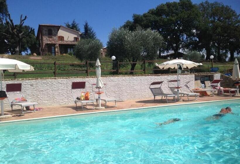 فندق ريفى Poggio La Buca   Agriturismo