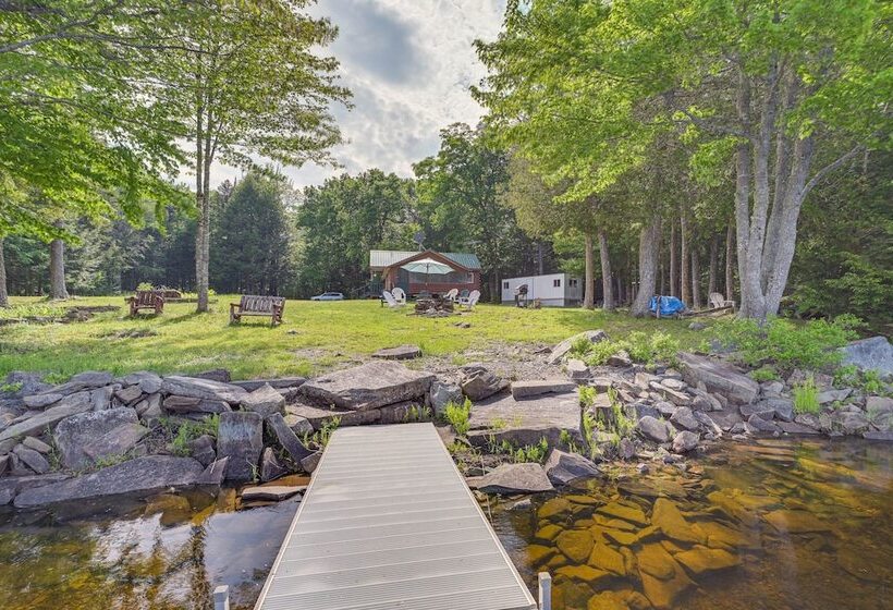Peaceful Lakefront Cabin Getaway: Dock, Fire Pit!