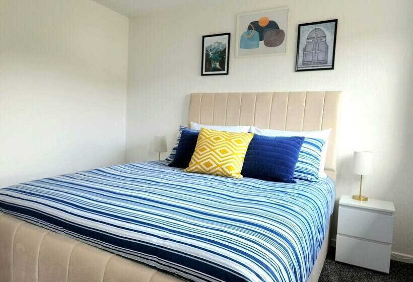 פנסיון Tranquil Home Away From Home