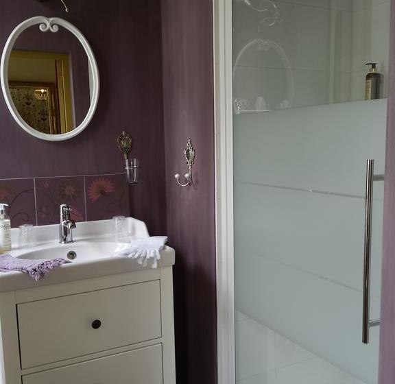 مبيت وإفطار Beaux Esprits Chambres D Hôtes