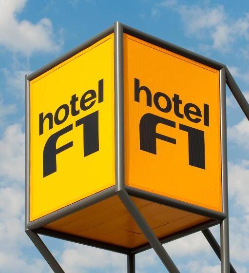 בית מלון כפרי F1 Chartres