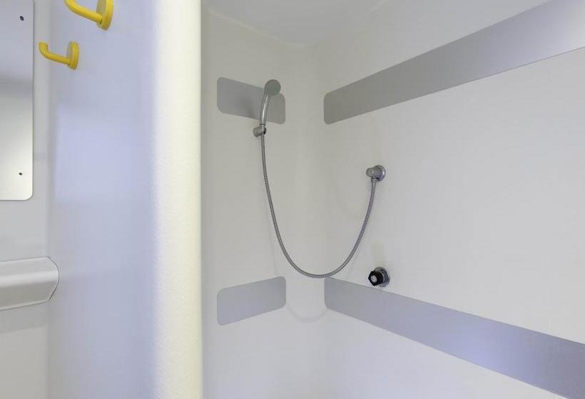 בית מלון כפרי F1 Limoges