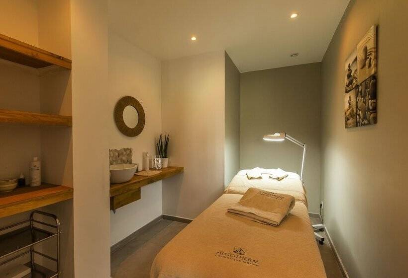 호텔 Hôtel Les Sables D Or