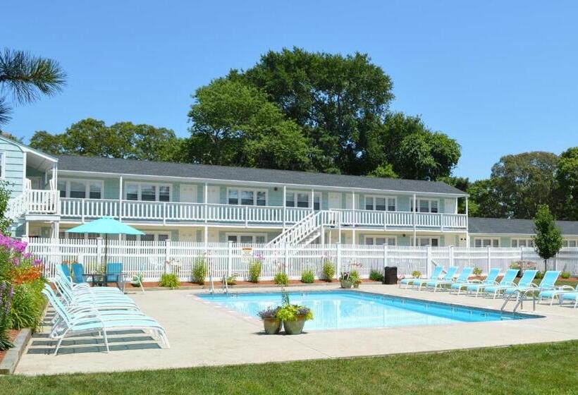 هتل The Escape Inn