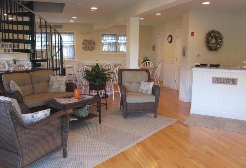 هتل The Escape Inn