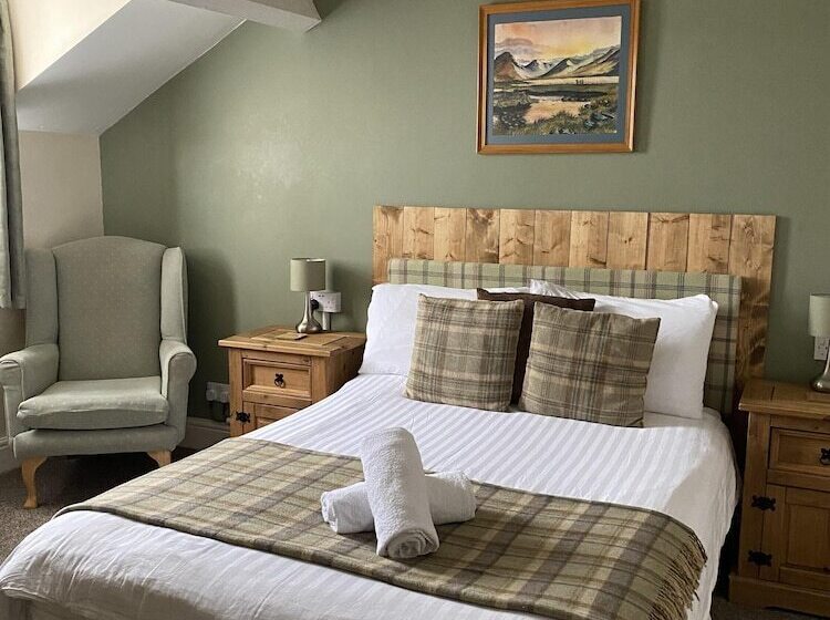 膳宿费 Number 19 Guest House   4 Miles From Barrow In Furness   1 Mile From Safari Zoo