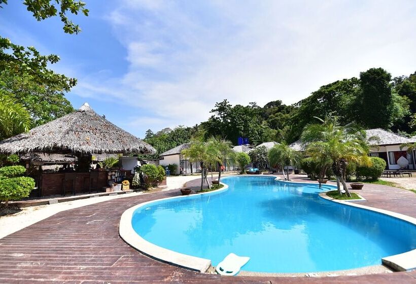 The Reef Resort