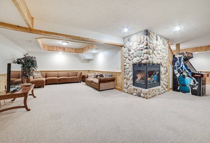 Bellaire Cabin At Shanty Creek Near Schuss Mtn!