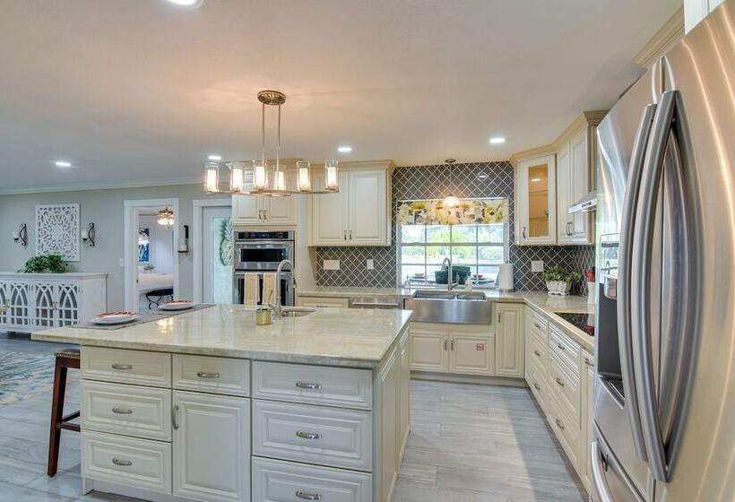 Florida Escape W/ Pool ~ 16 Mi To Fort Lauderdale!