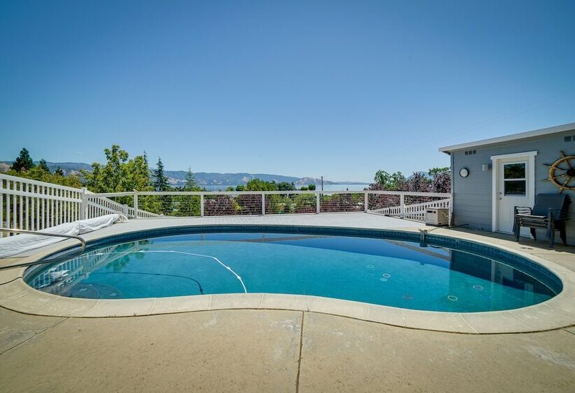 Lakeport Home W/ Stunning Lake & Mountain Views