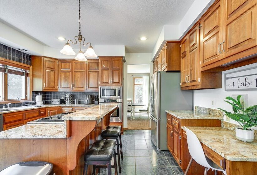 Grand Rapids Retreat W/ Private Boat Dock