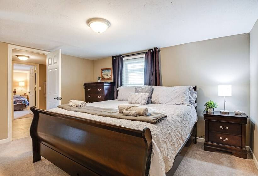 Lynchburg Home W/ Patio   2 Mi To Tims Ford Lake!