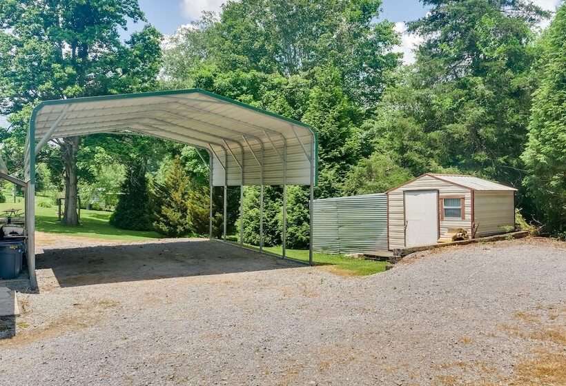 Lynchburg Home W/ Patio   2 Mi To Tims Ford Lake!