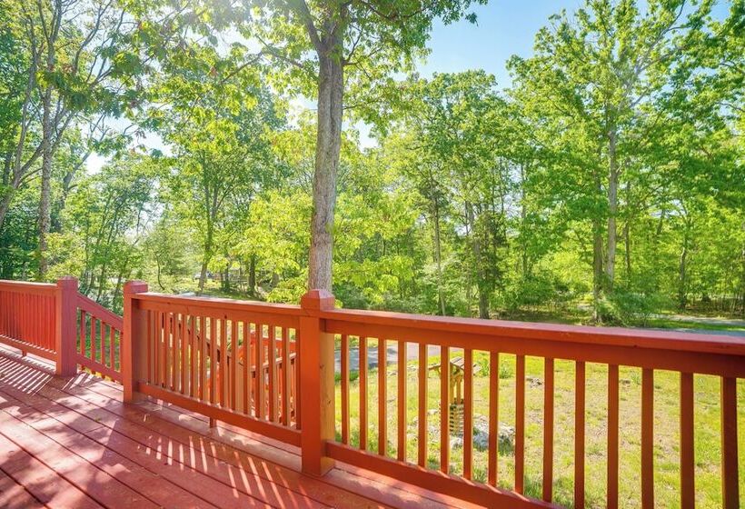 Mcgaheysville Home W/ Screened Porch & Gas Grill!