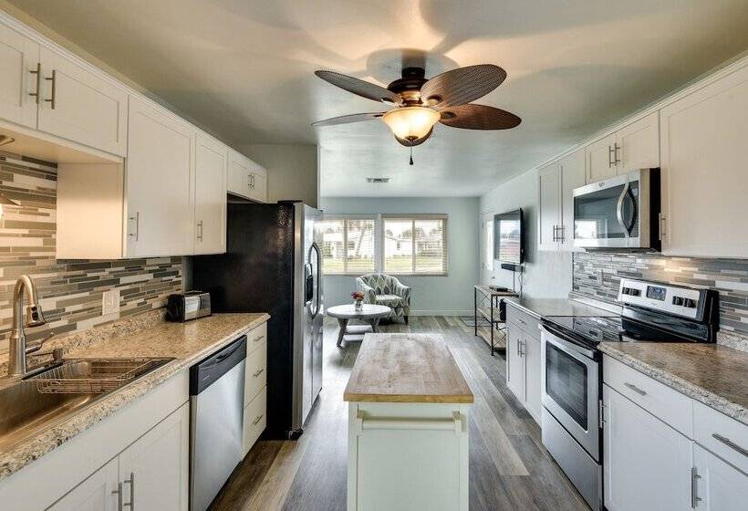 Ormond Beach Vacation Rental: Walk To Beaches!