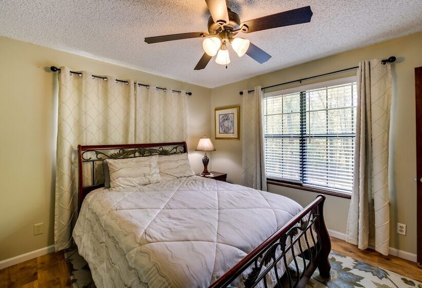 Peaceful Cabin: 3 Mi To Hot Springs National Park!