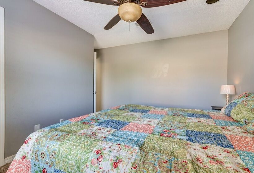 Prime Pensacola Home   Blocks To Boat Ramp!