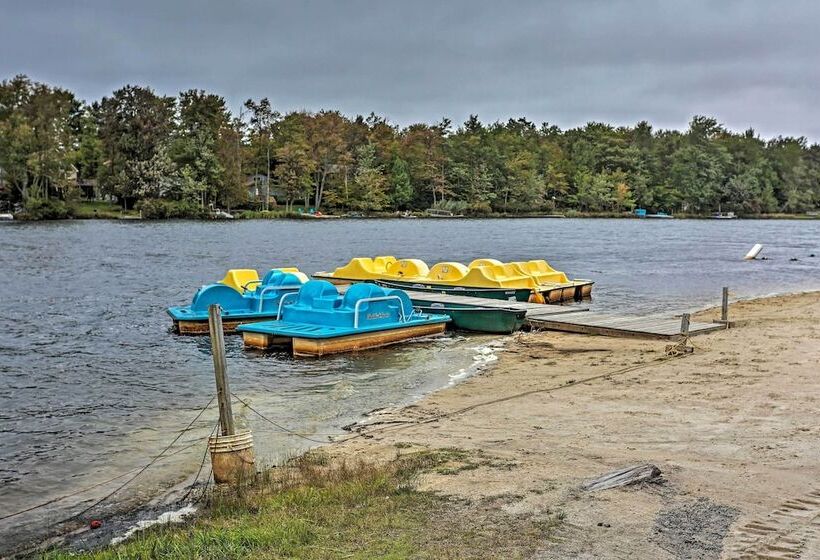Tobyhanna Home W/ Hot Tub & Community Perks!
