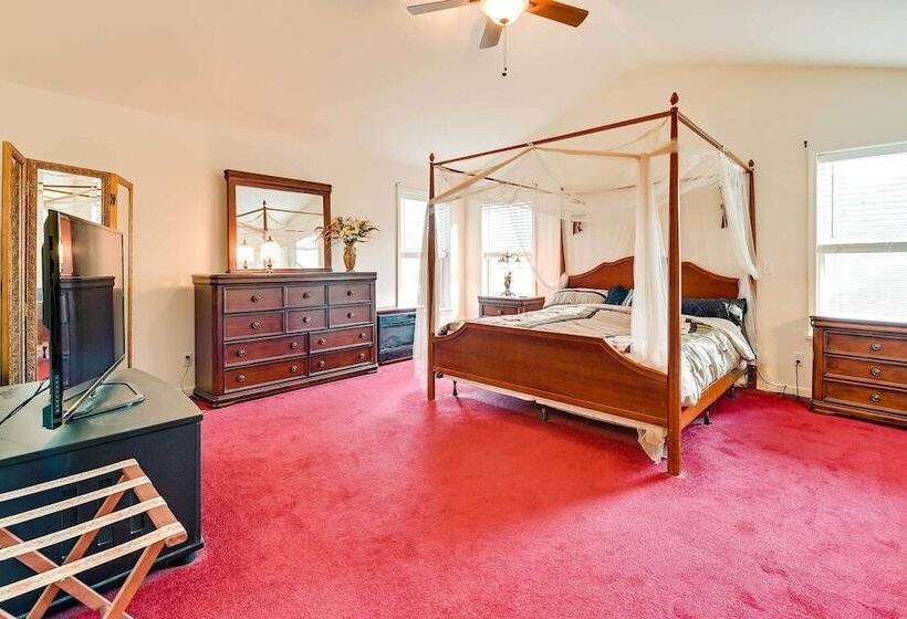 Woodsy Ballston Spa Home: 4 Mi To State Park!