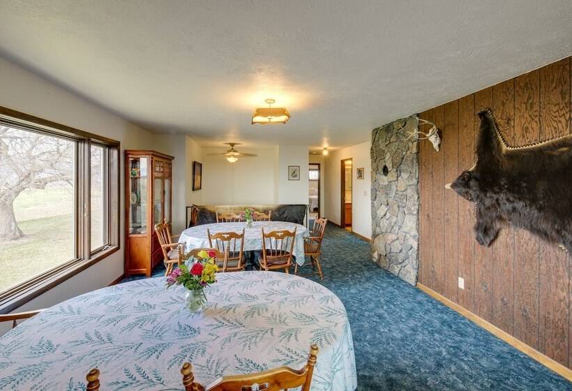 Corvallis  Coyote Creek House  W/ Mountain Views!