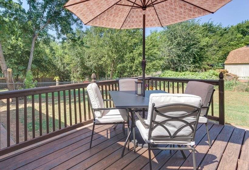 Cozy Norman Home: 4 Mi To Oklahoma University!