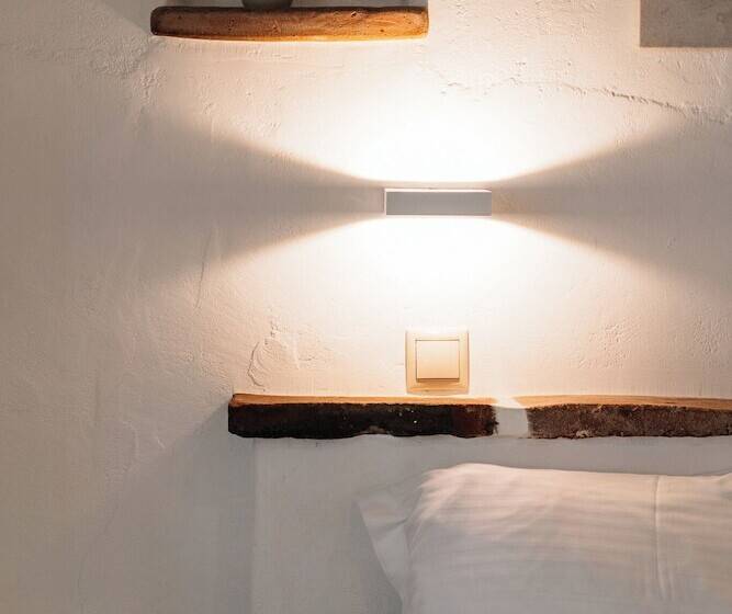 Eressian Lodgings Apartments