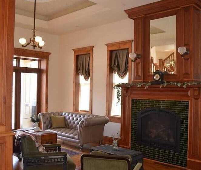 مسافرخانه The Kleemann House