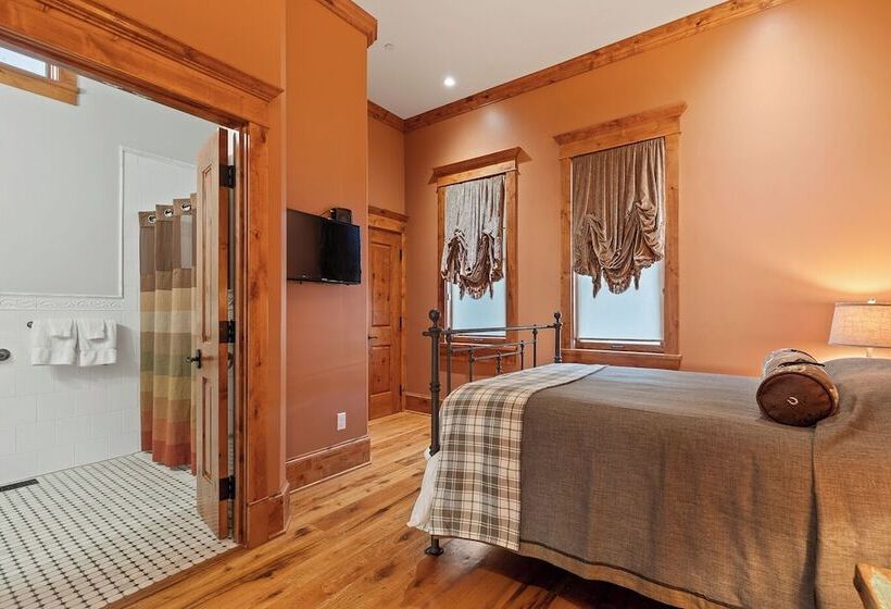 مسافرخانه The Kleemann House