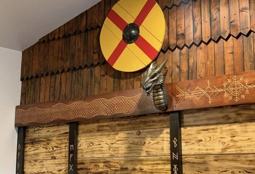 فندق Alexander