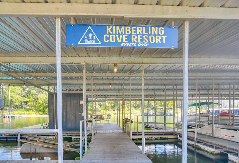Lakefront Haven: Boat Slip, Deck & Community Pool!