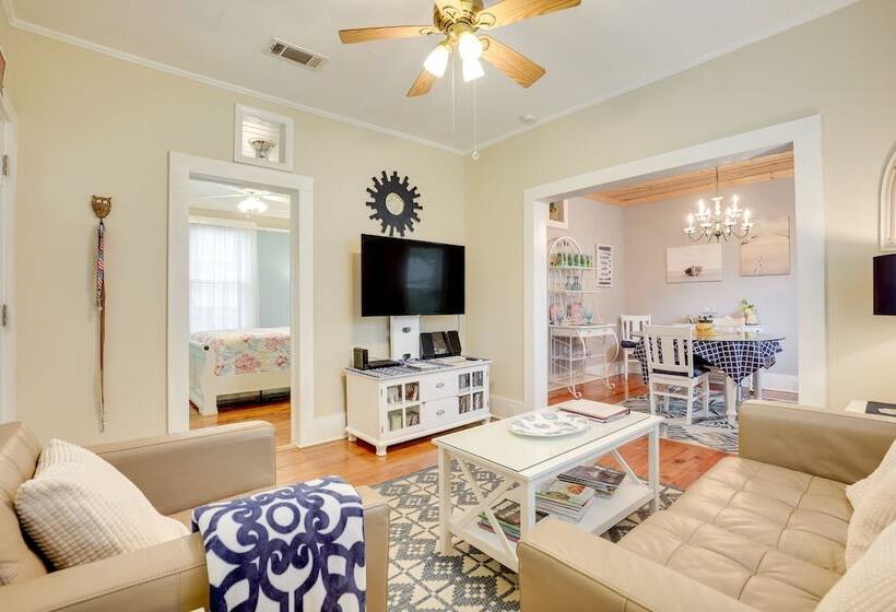 Pet Friendly St Augustine Home: Steps To Downtown!