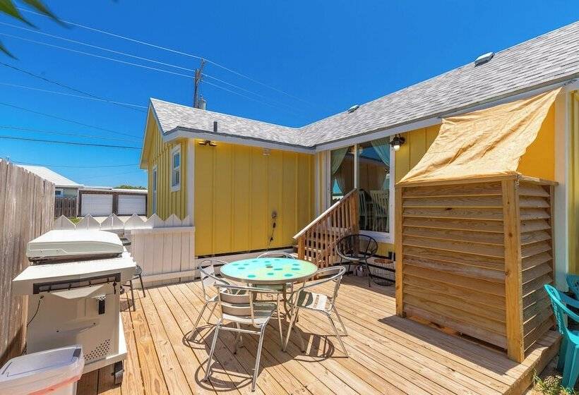 Sunkissed Cottage
