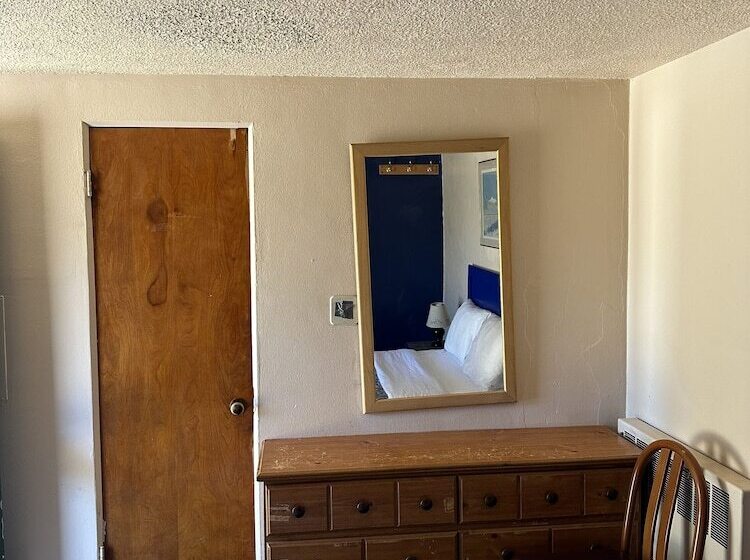 Crestview Motel Inc