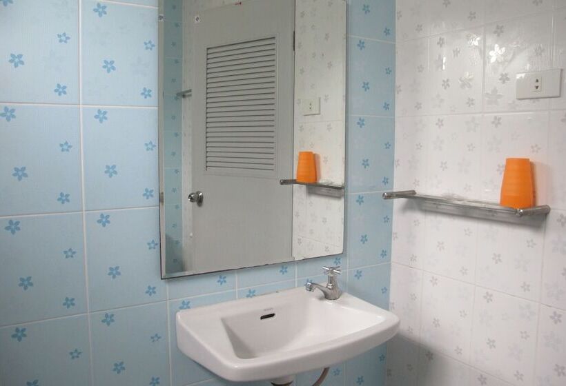 هتل Ap Apartment
