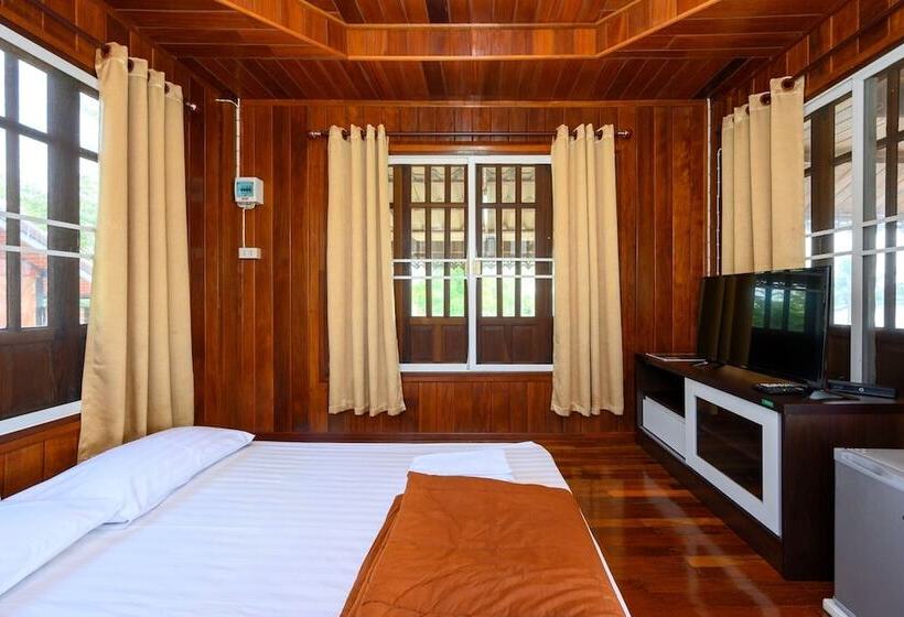 فندق Beung Sampathuan Nakornchaisri Resort
