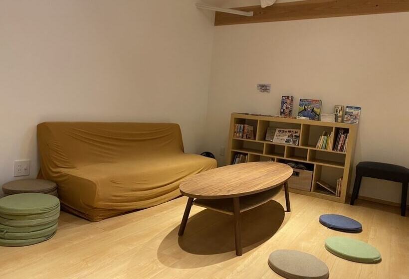 ホテル Shubou Tamajiman   Hostel