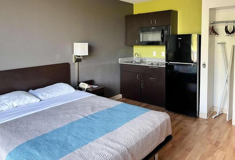 בית מלון כפרי Studio 6 Suites Clarion, Pa