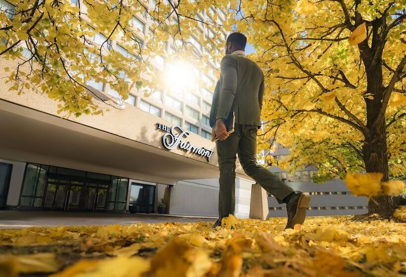 هتل The Fairmont Winnipeg Gold Experience